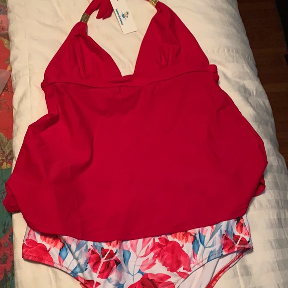 Women’s red halter tankini - Picture 3 of 8